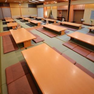 There are 15 tables for Ozashiku, for 8 people.Maximum of up to 120 guests is available ◎