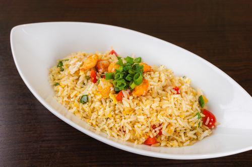 Lemongrass-flavored Vietnamese crab fried rice