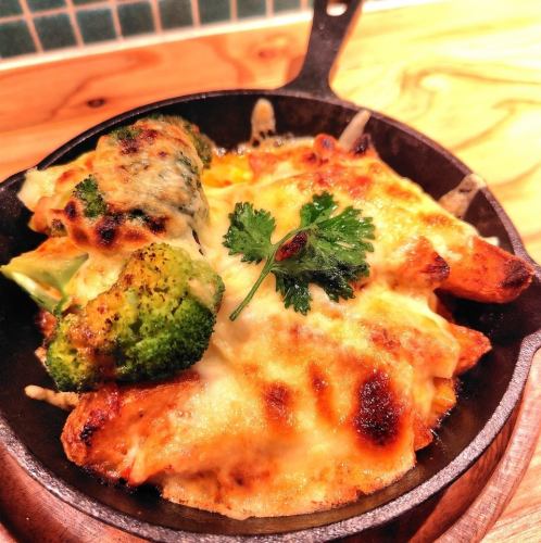 魅惑のチーズチリポテト ～悪魔のソース～