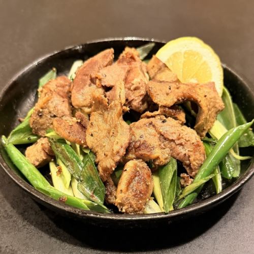 ほろほろ牛タンと九条ねぎ塩焼