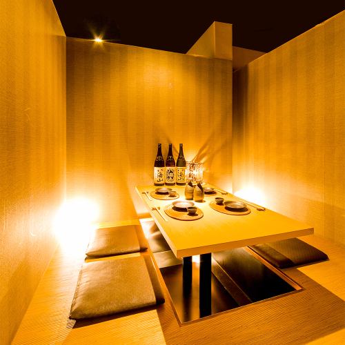 The completely private rooms have a relaxing atmosphere, perfect for entertaining guests.