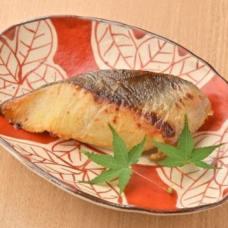 Saikyo-yaki of silver cod