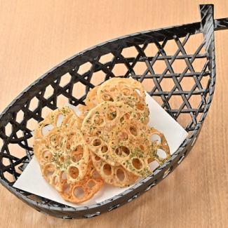 Lotus root chips with green salt