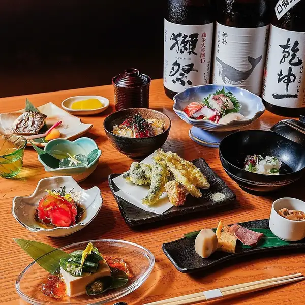 コースメニューは忘年会、宴会、接待、デート、記念日にも！