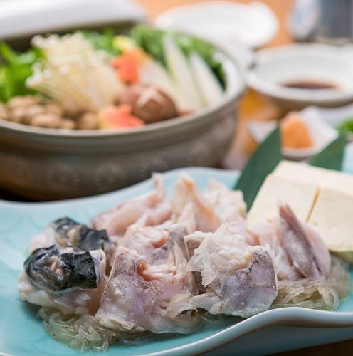 [Fugu-Zanmai Course] Enjoy the luxurious taste of carefully selected fugu delivered directly from the source! 8 dishes including fugu chiri, 13,200 yen (tax included)