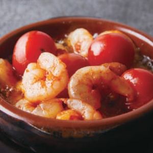 Shrimp and cherry tomato ajillo