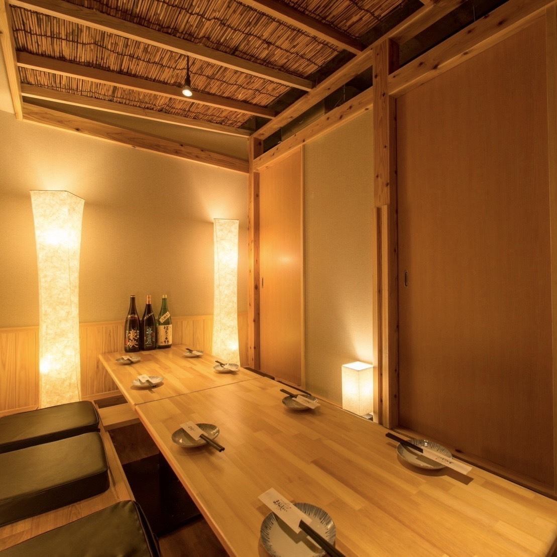 There are also seats that can be enjoyed in a private room space for 10 people or more ♪
