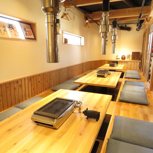 Half you have any standing seat digging of private room! Banquet use and alumni access is possible flush against the table! For more details, to the shop!