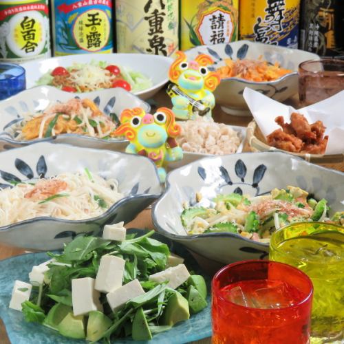 5,000日元包含2小时无限畅饮，性价比很高◎