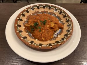 Misaki beef tripe (top-grade tripe stewed in tomato sauce)