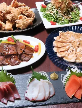 【蒸し鶏&ポテト,ナムル食べ放題★670種90分飲放】中札内産田舎どりの蒸し鶏宴会コース