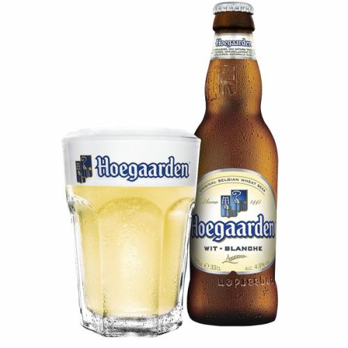 Hoegaarden White, a popular Belgian beer with an interesting combination of fruity aroma and bitterness!