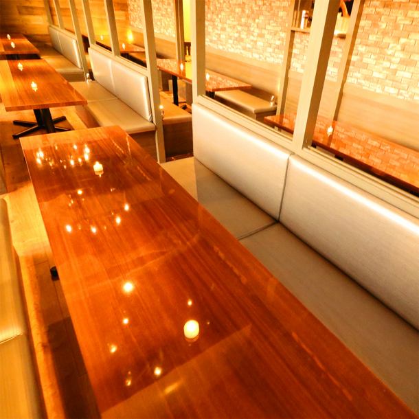 "A spacious and stylish banquet hall can be up to 80 people!" Leave it to me if you have a large banquet in Ueno! Ideal banquet can be realized with a banquet hall! With a spacious space, a toast of a toast, in the middle of a party Move smoothly! Enjoy your party with Ueno's neon!