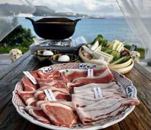【世界三大黒豚】島黒豚アグー4部位・すき焼きセット。