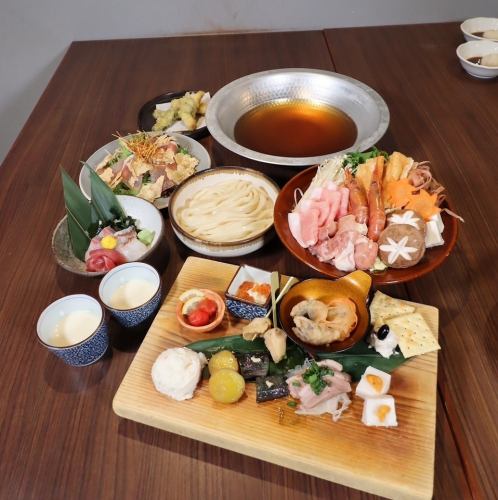 出汁香るうどんすき「旬彩」コース(飲み放題90分付)