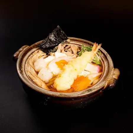 十種具材鍋焼きうどん