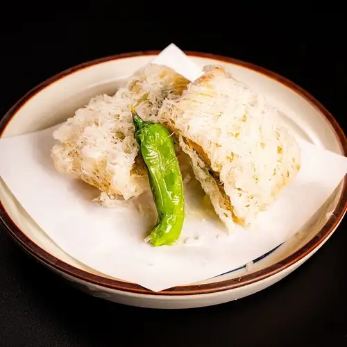 湯葉と旬食材の包揚げ