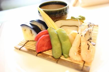 春季午餐怀石料理【翡翠】4500日元（含税）【用餐点留下美好回忆】