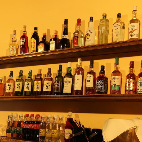 バーのみのご利用も大歓迎。種類豊富なお酒を揃えております♪