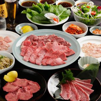 【仅限食物】人气菜单的原创套餐◎“千日前套餐”（共10道菜）5,350日元（含税）