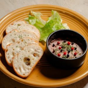 レバーパテとバケット