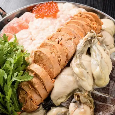 Enjoy the forbidden hot pot, "Hokkaido Gout Hot Pot"! Order only if you are healthy!