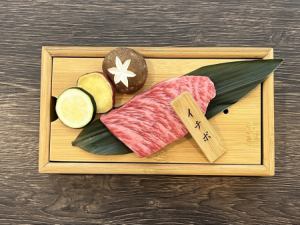 西冷牛排,約90克