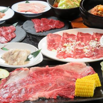 无限畅饮！【超值套餐】还附送牛舌和里脊肉♪ 共9道菜品5,000日元（含税）
