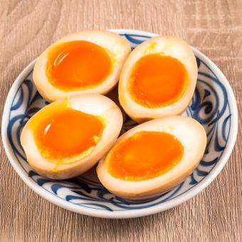 煮卵2個