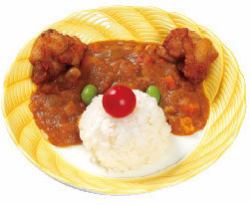 くまさんカレー（ガチャガチャコインつき）
