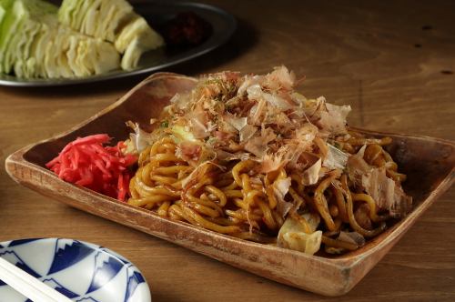 肴はもちろん逸品料理、〆物も充実しております！！