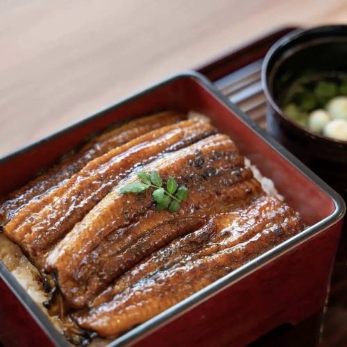 50. Grilled eel bento - Upper gen (3/4 tail)