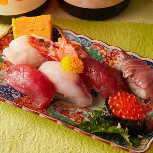 産地直送の海の幸を使用した逸品料理