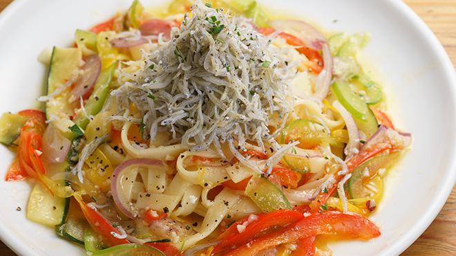 米粉100%で作る「釜揚げしらすのペペロンチーノ」