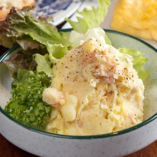 燻製ポテトサラダ