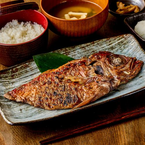 焼き魚定食