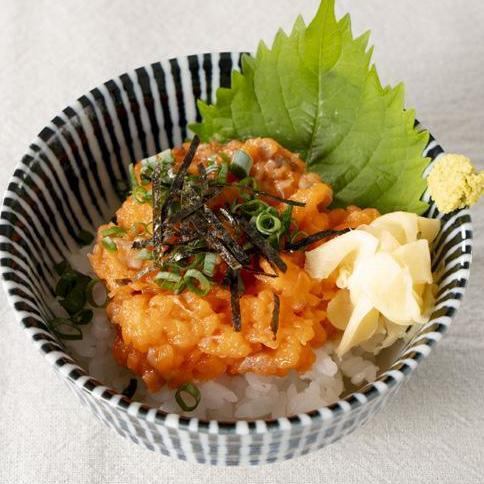 サーモンのたたき椀