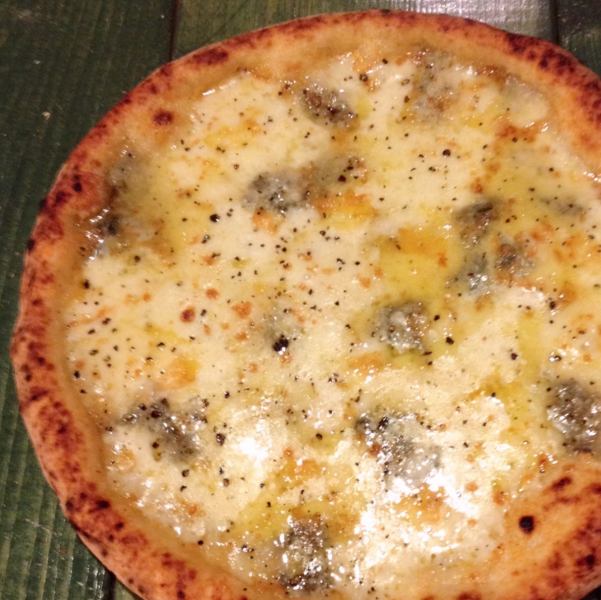 【駅チカ!水沢駅徒歩1分】本格窯焼きピッツァが食べられる店♪七輪焼きも提供中!本日はピッツァ？七輪焼き?