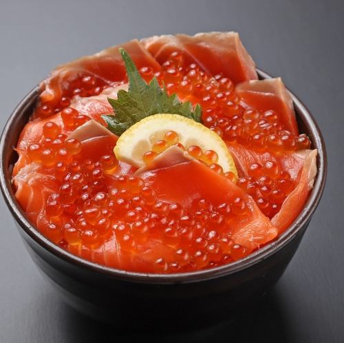 三文鱼鲑鱼子碗