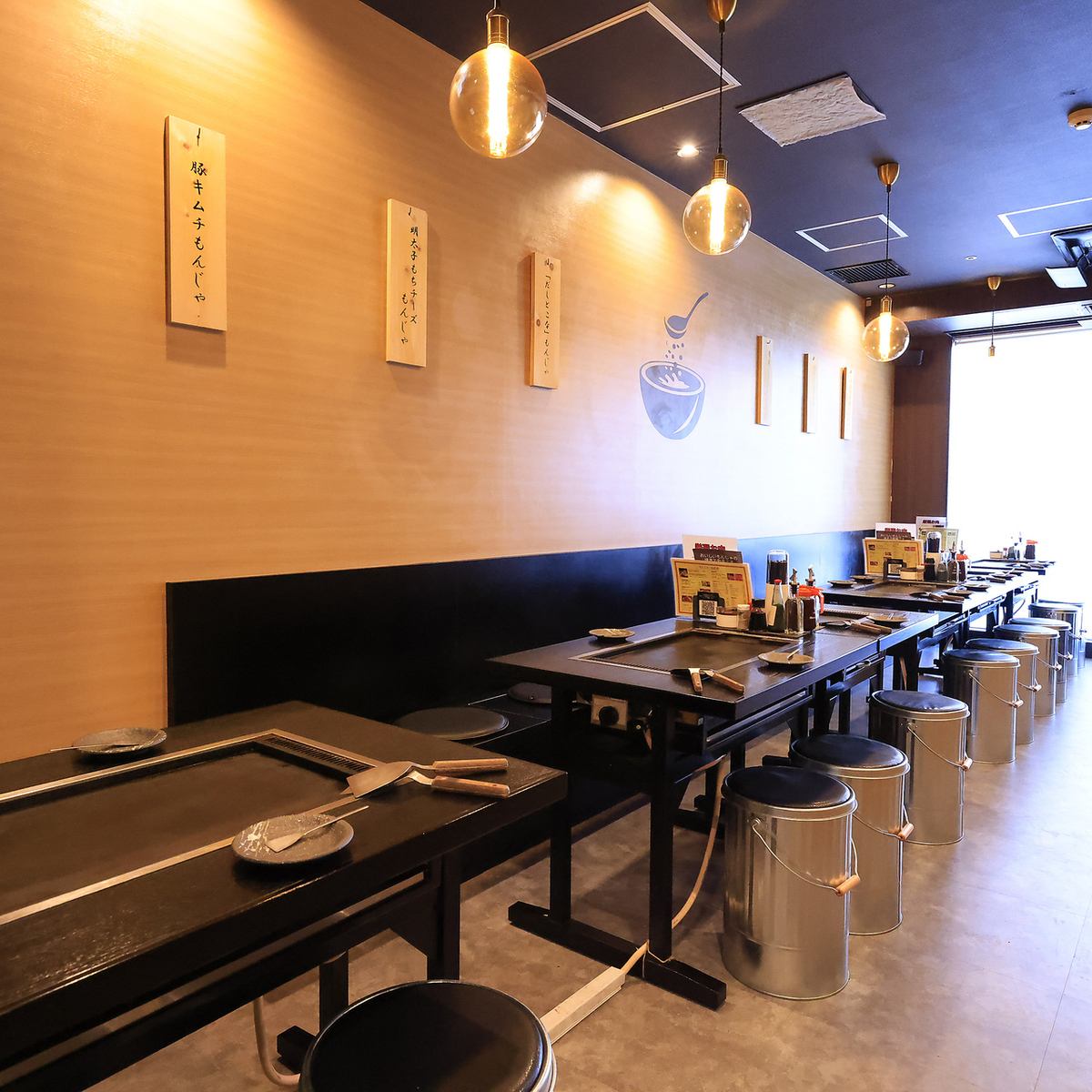 2階席最大28席！横並びは22席！飲み放題付きでご宴会にも最適◎
