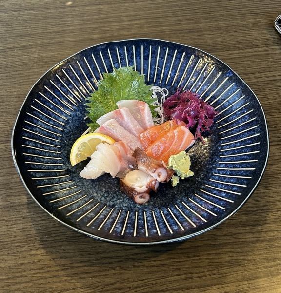 刺身盛り合わせ