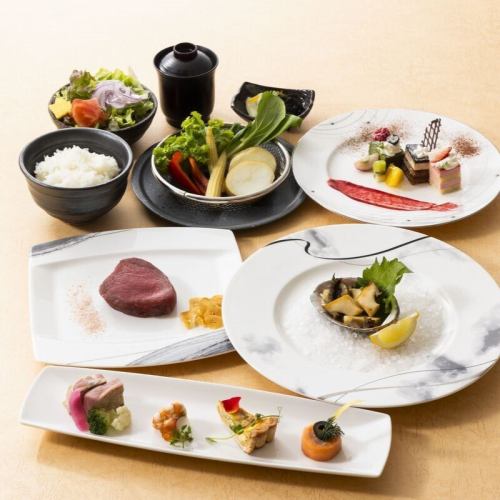 ランチ「WEB予約限定メニュー」