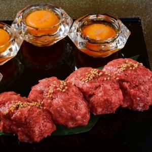 名物和牛生ハンバーグ~トリュフ香る~卵黄と供に~