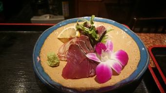 Skipjack sashimi