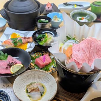 <December - January 4th> ~Includes a small pot of Imari beef sirloin sukiyaki~ Special Kaiseki dinner for year-end parties