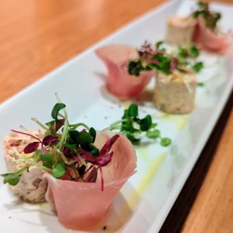 奈良漬けクリームチーズと生ハム