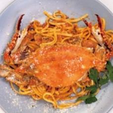 Migratory crab tomato cream pasta