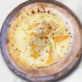 콰트로 포르 마지오 피자 (4 종 치즈)