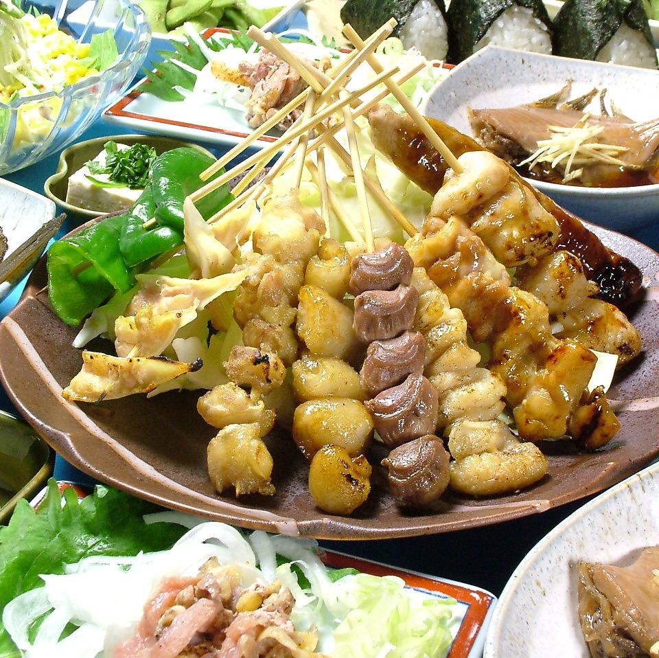 定番の本格焼鳥付7品+[飲放]女性2700円・男性3200円！