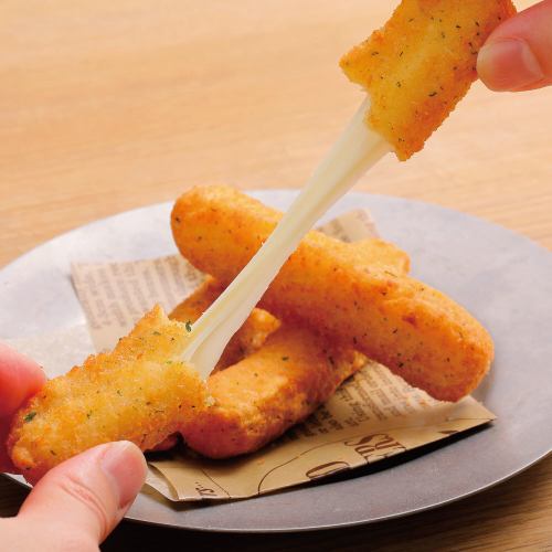 のび~るモッツァレラチーズフライ